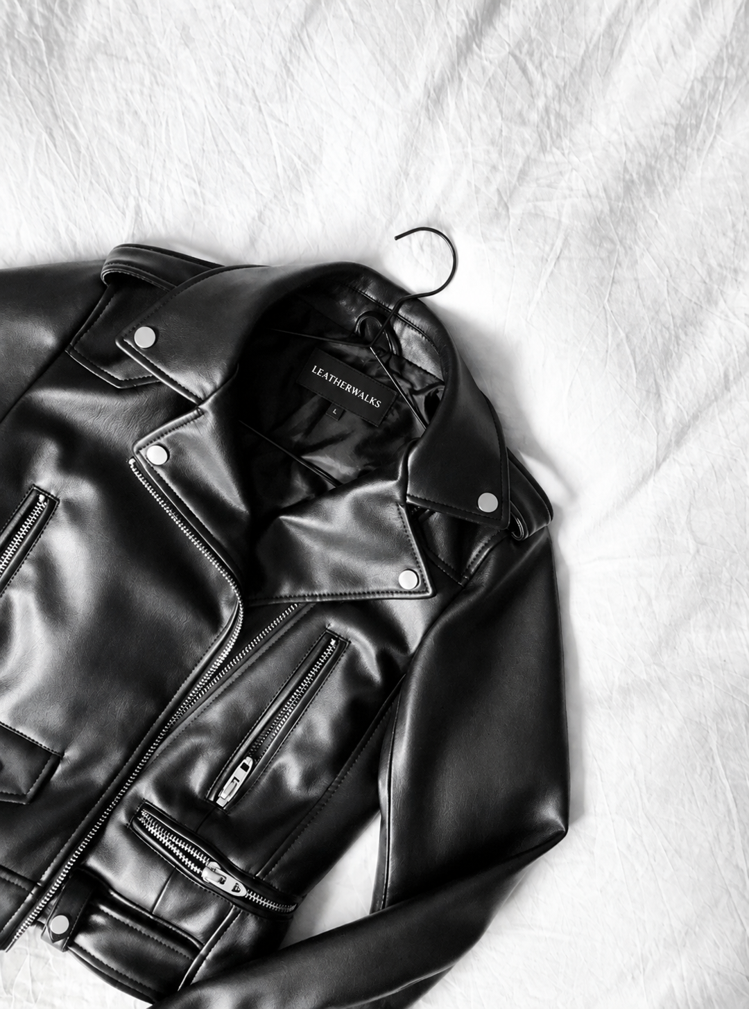 LeatherWalks custom leather craftsmanship